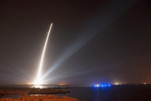 Europese weersatelliet onderweg op zee voor lancering