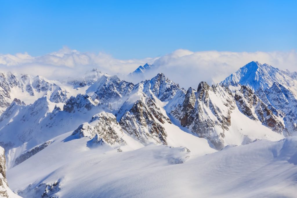 Sneeuw bezorgt Alpen problemen, vanaf nu beter weer