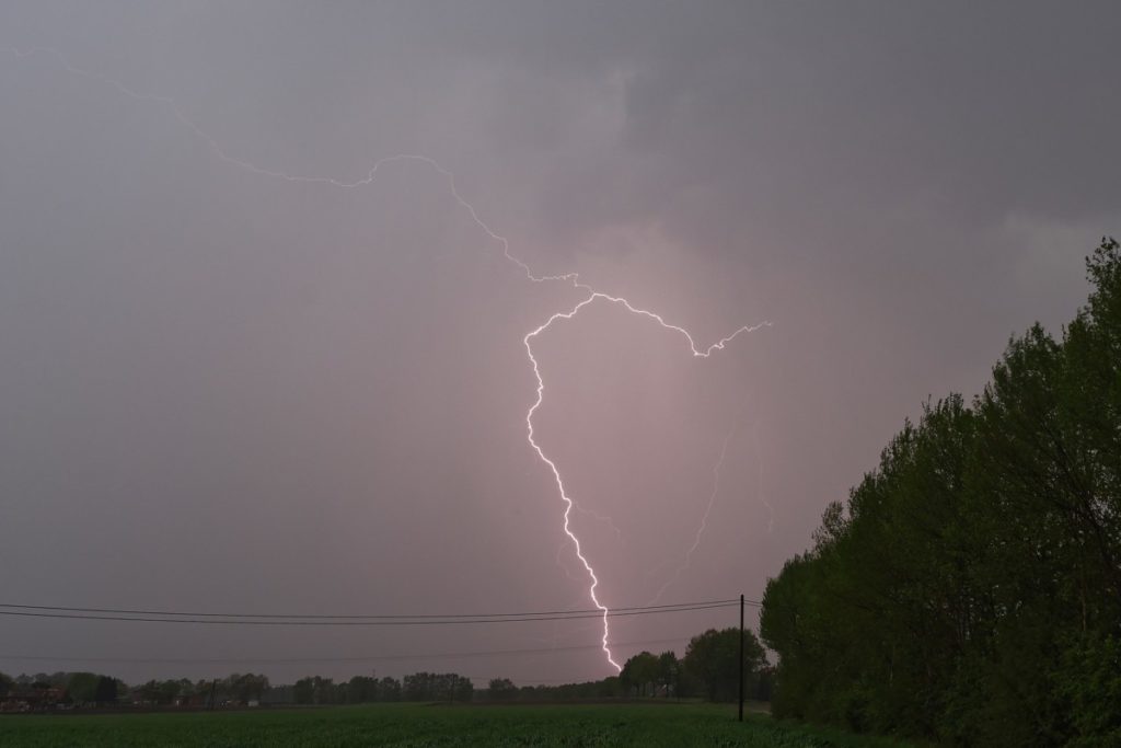 Onweer en elektrische apparaten