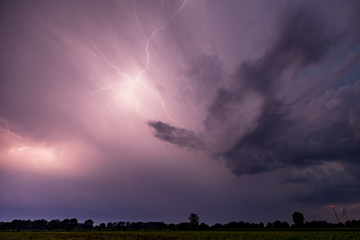 Bliksemontlading crawler onweer Duitsland
