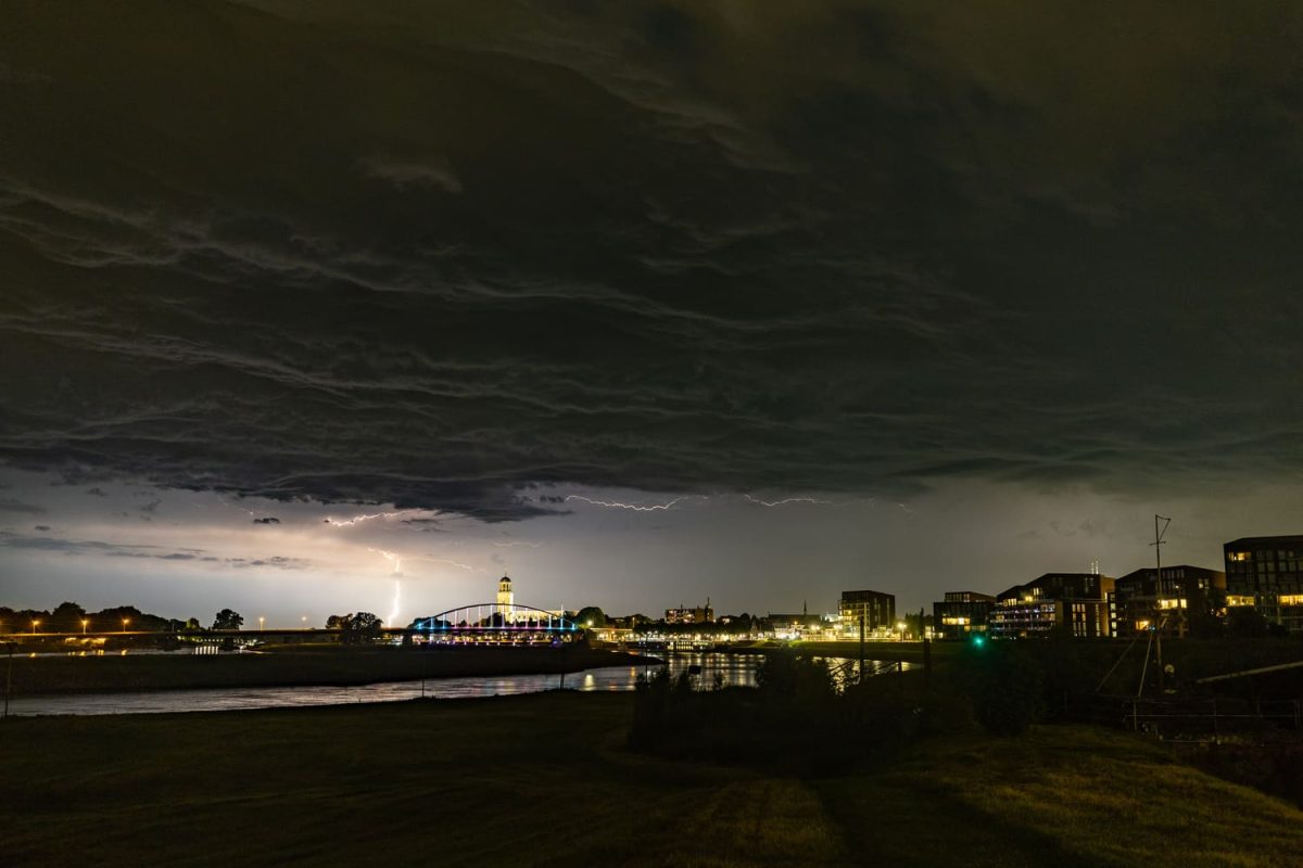 Stormchaser Nederland onweersbuien Deventer